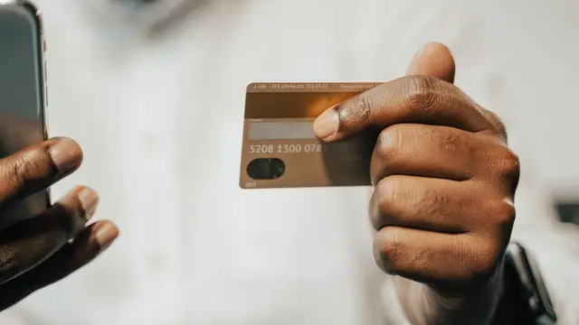 Conta digital gratuita: como escolher e abrir sem pagar tarifa