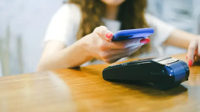 Segunda via da conta de luz e água: como tirar pelo celular